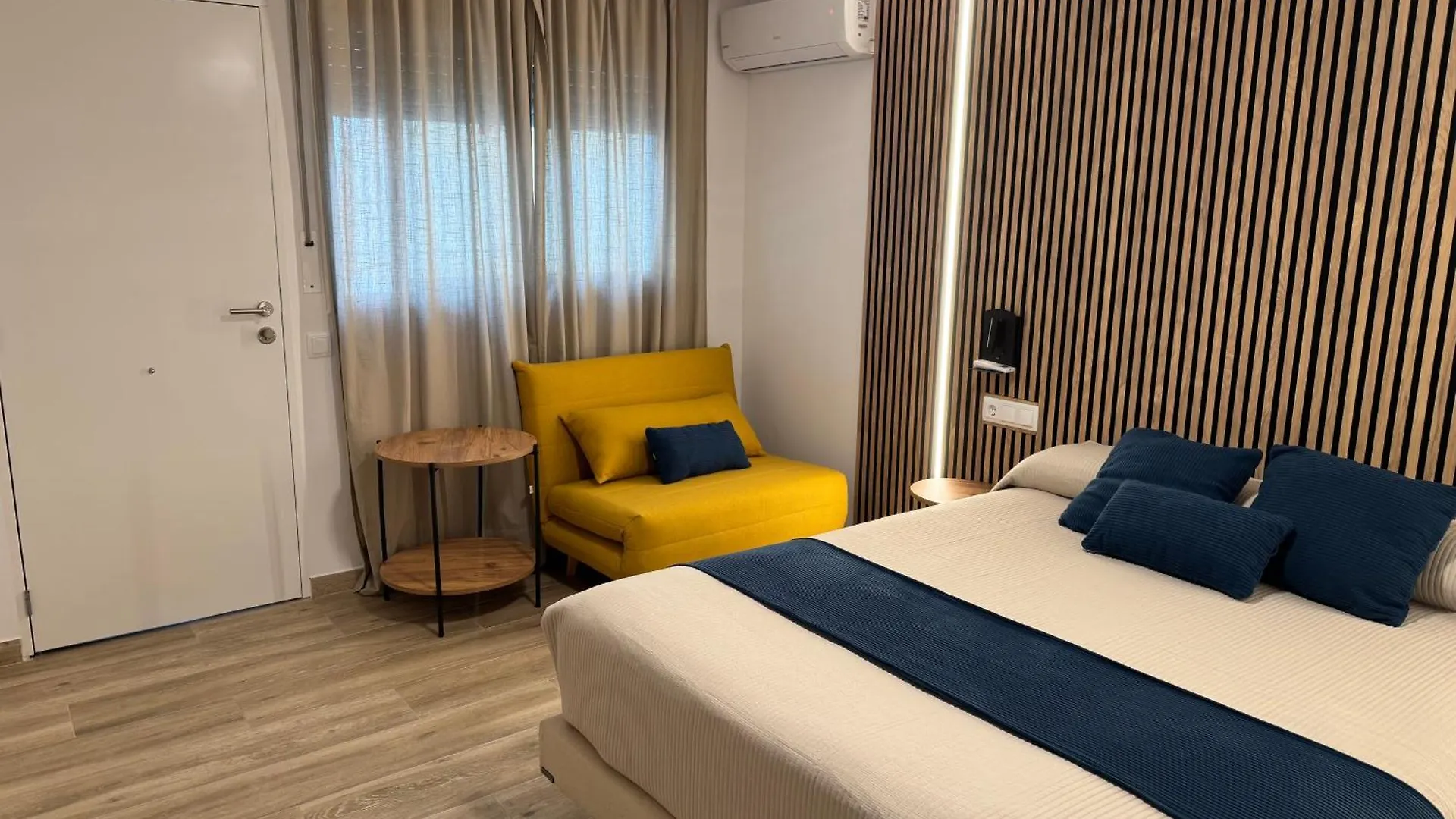 Pension Rovior Calafell Penzion