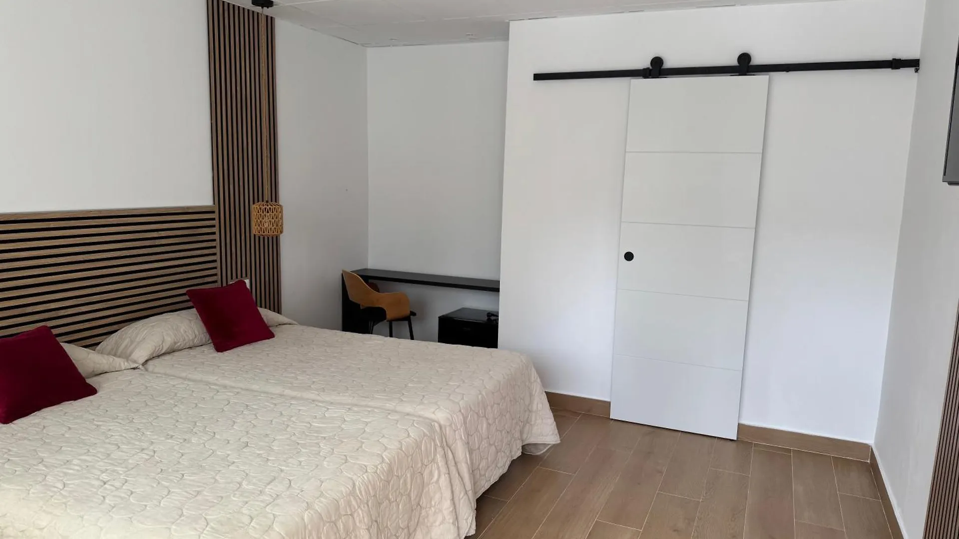 Pension Rovior Calafell Pensionat